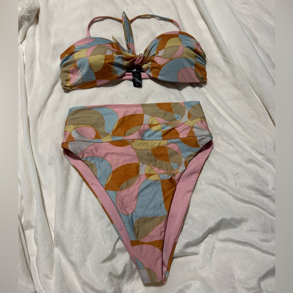 Colorful Women's Swimwear Set
